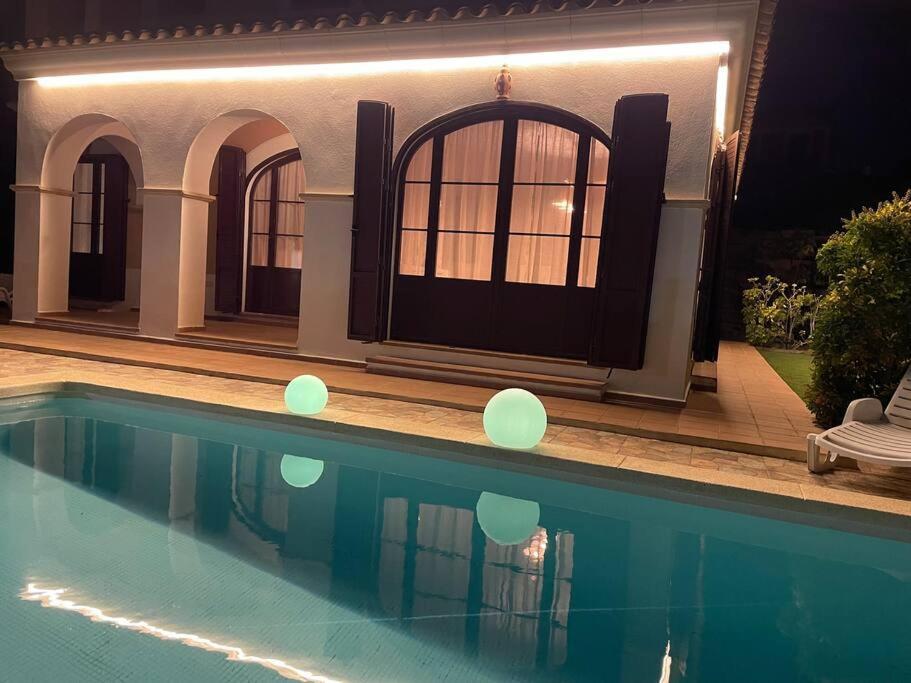 Villa Deluxe,White Beach,Mountains فينيسترات المظهر الخارجي الصورة